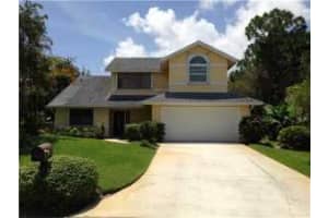 2171 Nw 18th Drive, Stuart