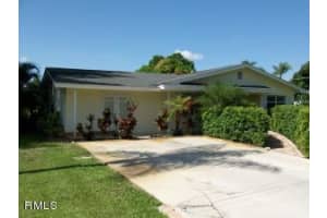 1665 1st Place, Vero Beach