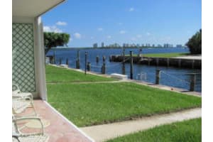 68 Yacht Club Drive 10, North Palm Beach 68 Yacht Club Drive 10, North Palm Beach