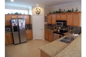 1204 Avondale Lane, West Palm Beach