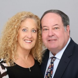 Keith & Mindy Barr The Barr Team