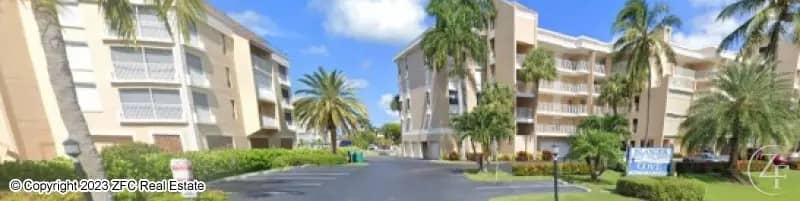 Islander Cove